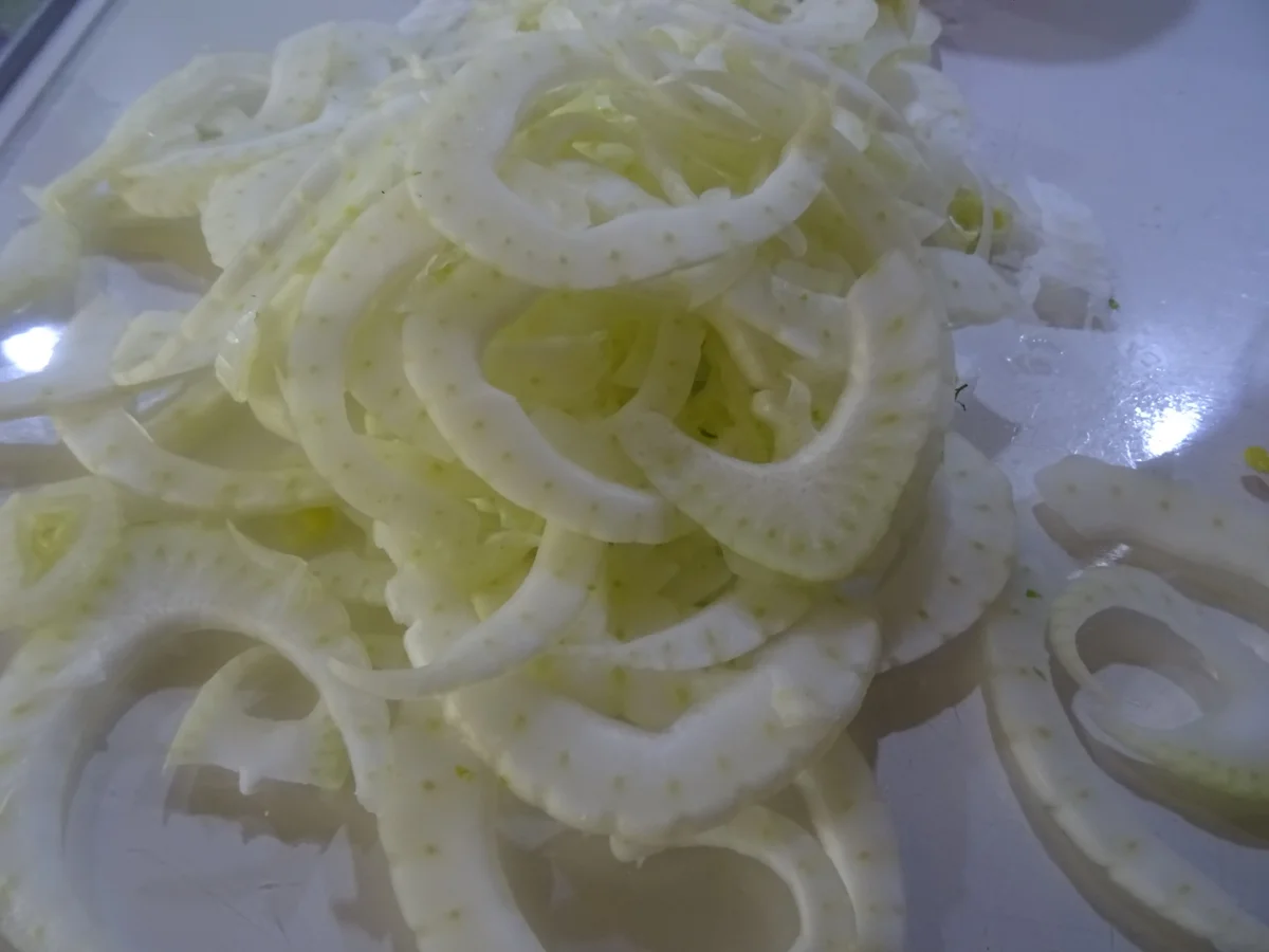 Kalbs-Involtini, Parmesan-Soße und Polenta-Sticks - Rezept - Bild Nr. 7581