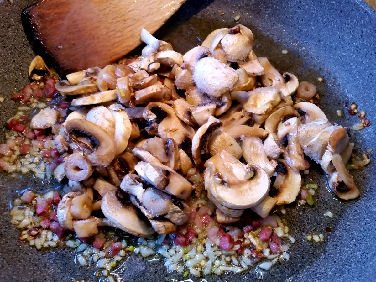 Hähnchenbrust im neuen Kleid - Rezept - Bild Nr. 7598