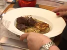 Rezept: Rehgulasch mit Laugenbreznknödel und Rosenkohl-Maronen-Gemüse Bild Nr. 2 Rehgulasch mit Laugenbreznknödel und Rosenkohl-Maronen-Gemüse - Rezept - Bild Nr. 2