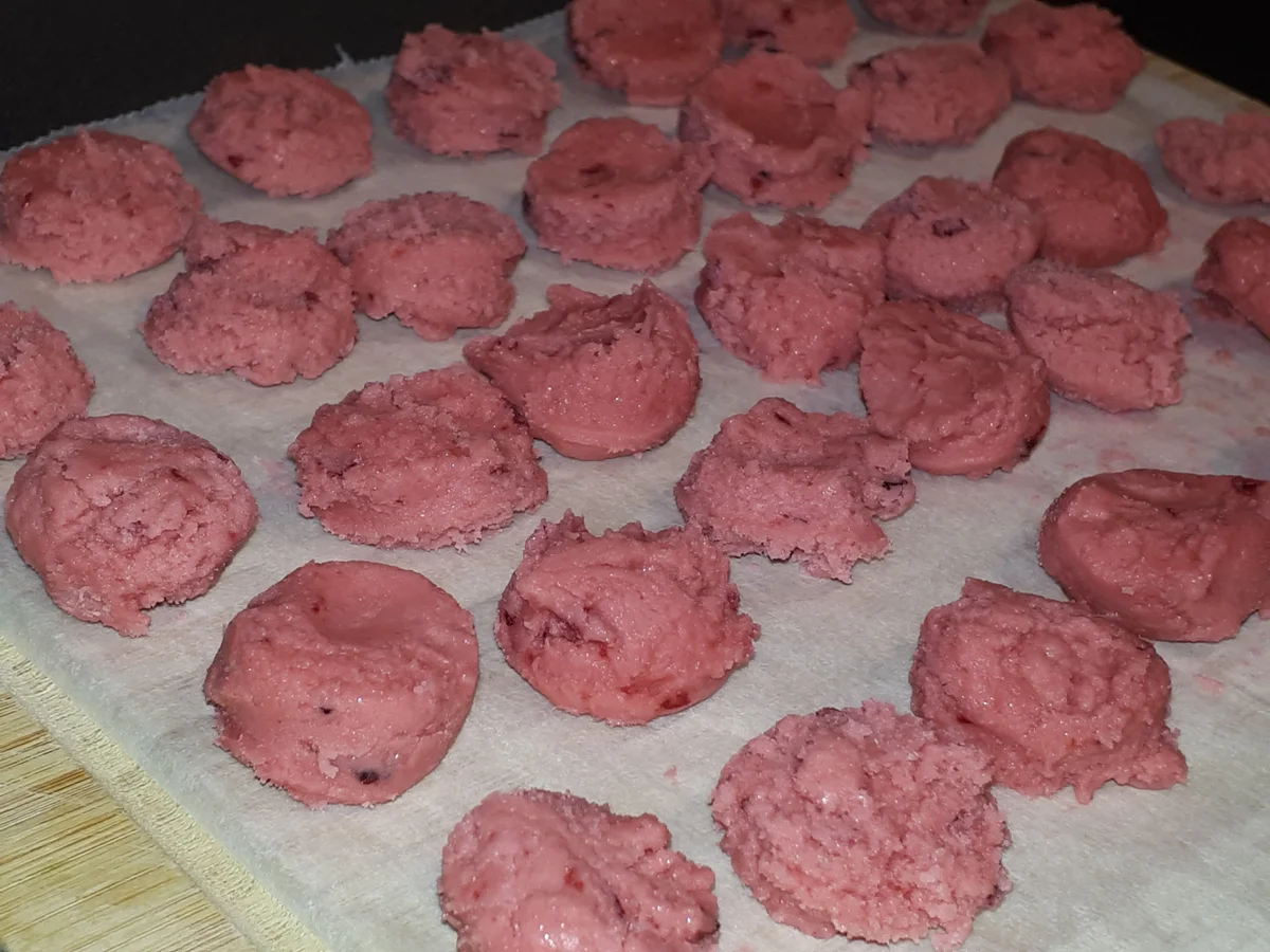 Rezept: BiNe` S KIRSCHPRALINEN Bild Nr. 4 BiNe` S KIRSCHPRALINEN - Rezept - Bild Nr. 4