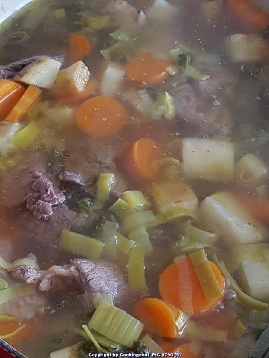 Deftige Rindfleischsuppe - Rezept - Bild Nr. 7602