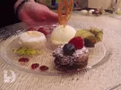 Warmer Brownie, kalte Mandel und süße Birne - Rezept - Bild Nr. 2