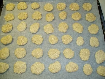 Rezept: Hundekekse....Einfache Kekshappen Hundekekse....Einfache Kekshappen - Rezept