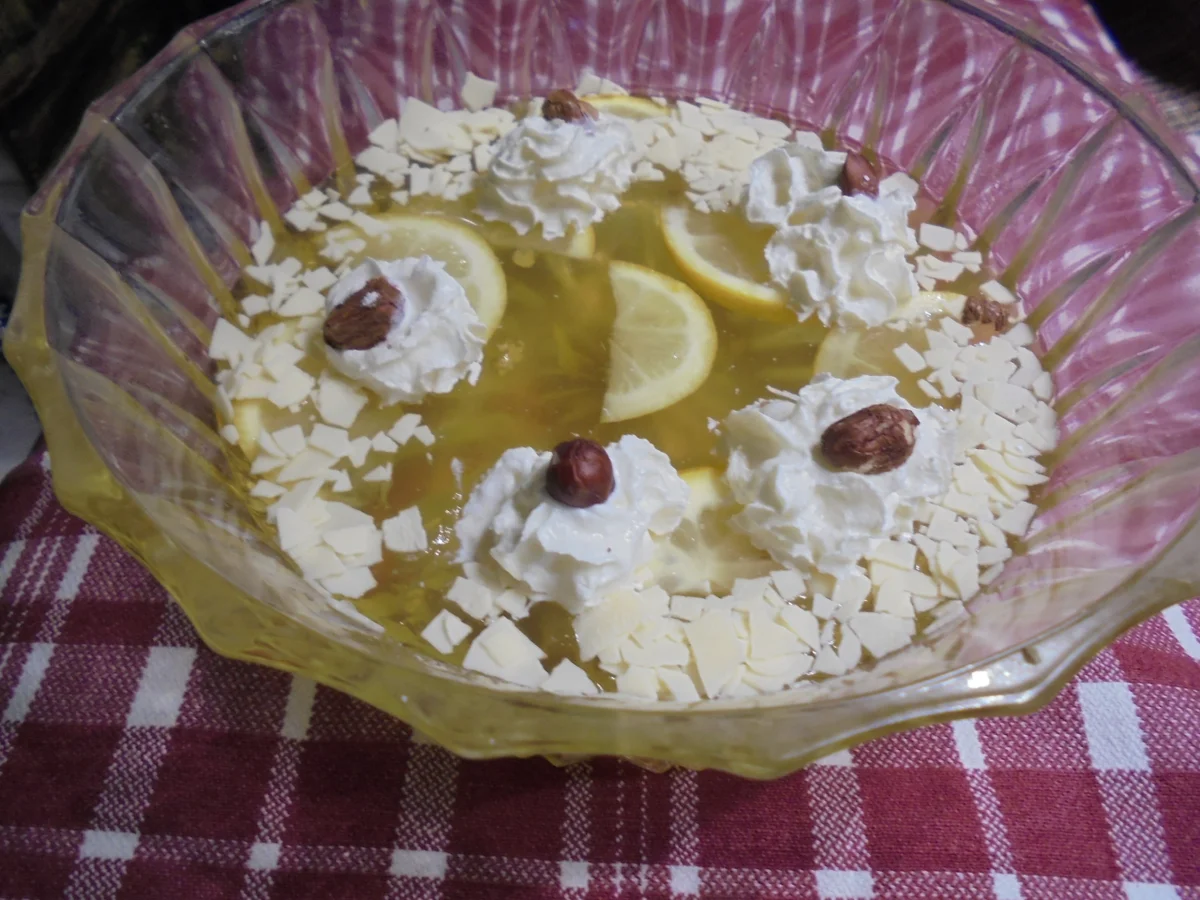 Rezept: Zitronen- Götterspeise Bild Nr. 7609 Zitronen- Götterspeise - Rezept - Bild Nr. 7609
