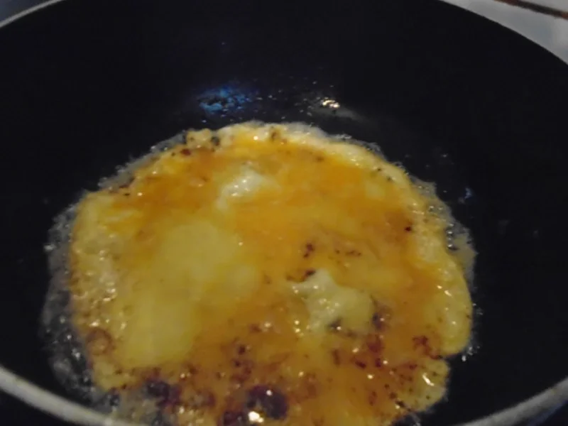 Rezept: Chinesische Bratnudeln mit Knusper-Schnitzelchen und Chinakohl Salat Bild Nr. 6 Chinesische Bratnudeln mit Knusper-Schnitzelchen und Chinakohl Salat - Rezept - Bild Nr. 6