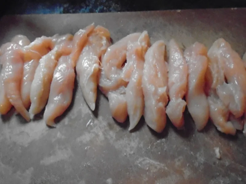 Rezept: Chinesische Bratnudeln mit Knusper-Schnitzelchen und Chinakohl Salat Bild Nr. 14 Chinesische Bratnudeln mit Knusper-Schnitzelchen und Chinakohl Salat - Rezept - Bild Nr. 14