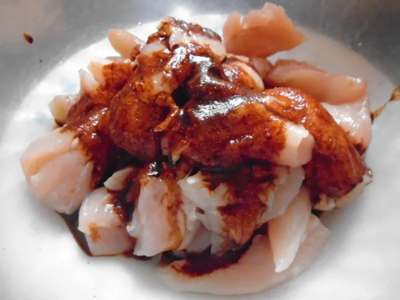 Rezept: Chinesische Bratnudeln mit Knusper-Schnitzelchen und Chinakohl Salat Bild Nr. 17 Chinesische Bratnudeln mit Knusper-Schnitzelchen und Chinakohl Salat - Rezept - Bild Nr. 17