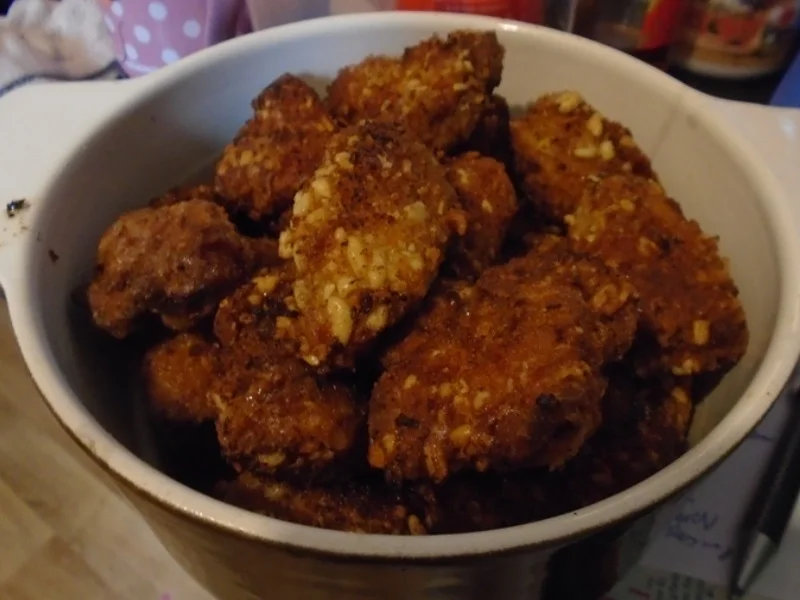 Rezept: Chinesische Bratnudeln mit Knusper-Schnitzelchen und Chinakohl Salat Bild Nr. 21 Chinesische Bratnudeln mit Knusper-Schnitzelchen und Chinakohl Salat - Rezept - Bild Nr. 21