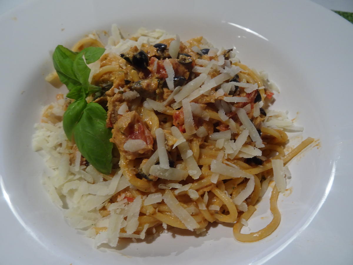 Spaghetti con Salsa tonnata - Rezept - Bild Nr. 7630