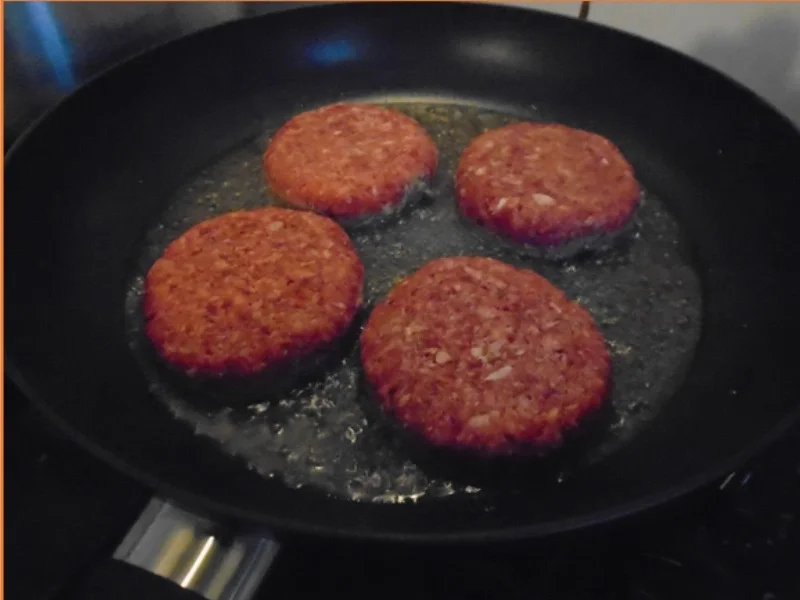 Burger einfach selbst hergestellt - Rezept - Bild Nr. 10