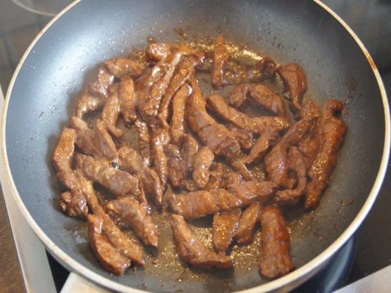 Rezept: Hüftsteak-Gemüse-Pfanne Bild Nr. 10 Hüftsteak-Gemüse-Pfanne - Rezept - Bild Nr. 10