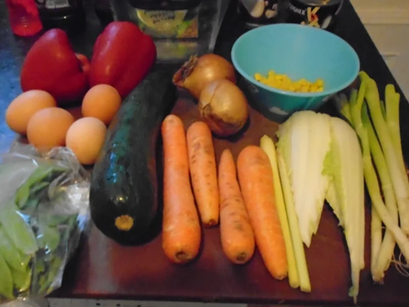 Nasi Goreng mit Hähnchenbrustfilet und Basmatireis - Rezept - Bild Nr. 7625