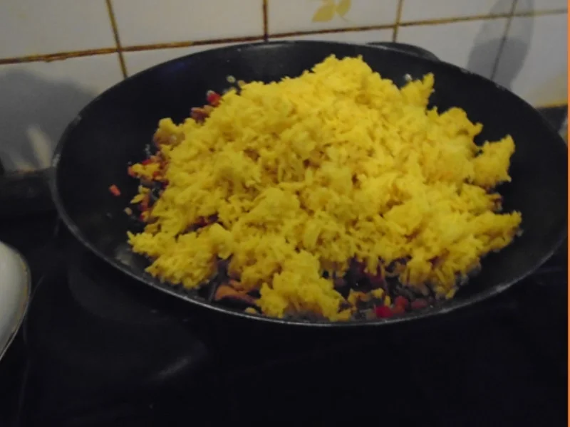Nasi Goreng mit Hähnchenbrustfilet und Basmatireis - Rezept - Bild Nr. 7635