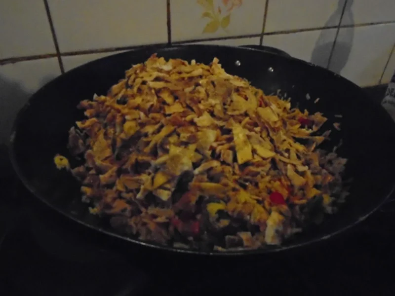 Nasi Goreng mit Hähnchenbrustfilet und Basmatireis - Rezept - Bild Nr. 7636