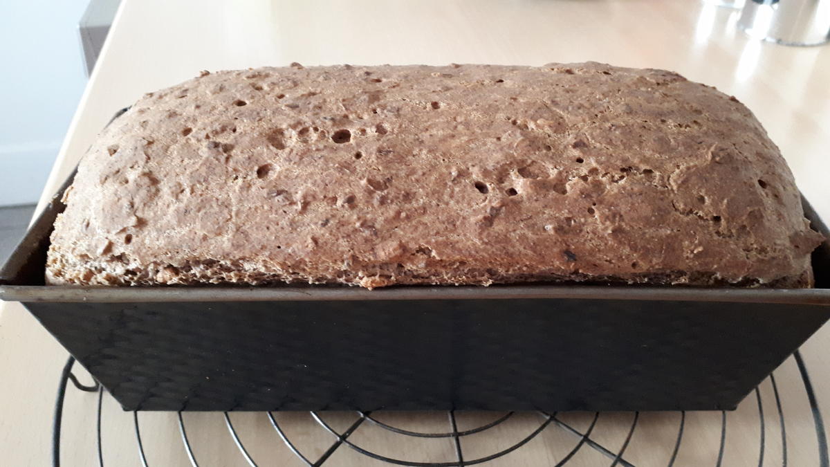 Schmackhaftes Körnerbrot - Rezept - Bild Nr. 7621