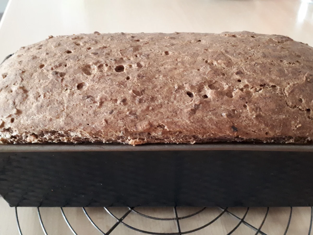 Schmackhaftes Körnerbrot - Rezept - Bild Nr. 7621