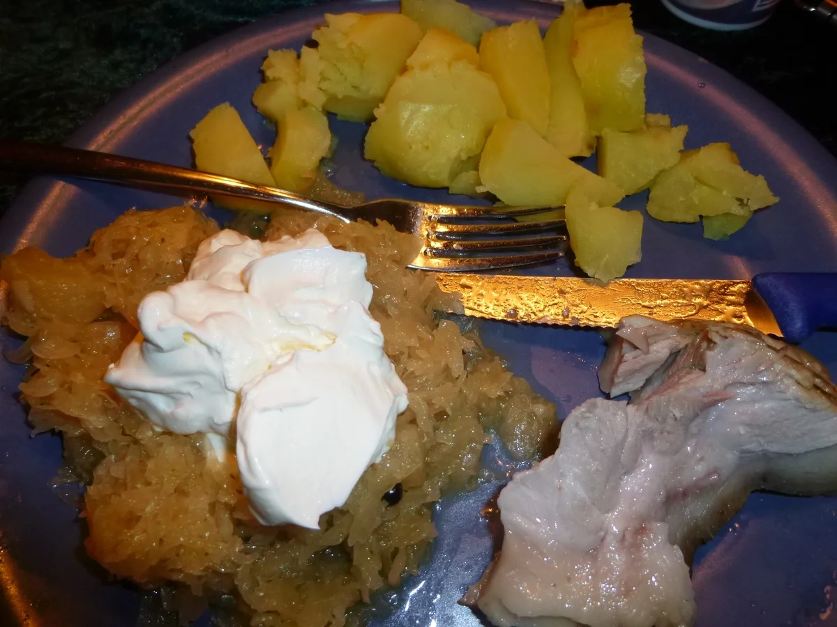 Rezept: Eisbein mit Ananas-Sauerkraut Bild Nr. 7620 Eisbein mit Ananas-Sauerkraut - Rezept - Bild Nr. 7620