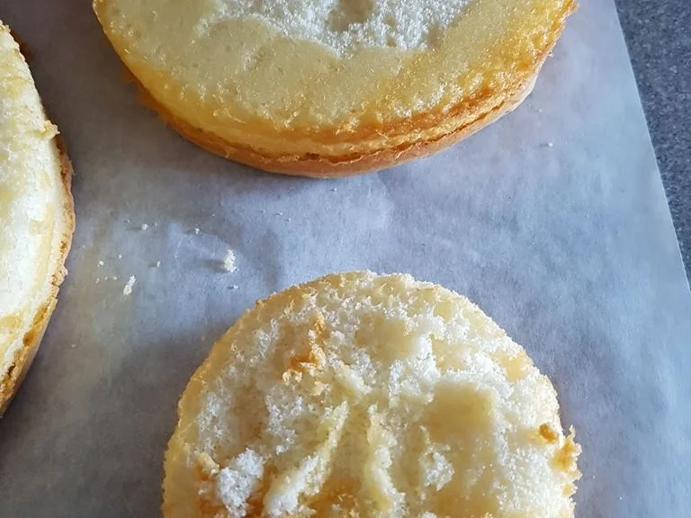 Rezept: "Biskuit Grundrezept" nein- für grosse Torten "ein Wunderkuchen" Bild Nr. 7626 "Biskuit Grundrezept" nein- für grosse Torten "ein Wunderkuchen" - Rezept - Bild Nr. 7626