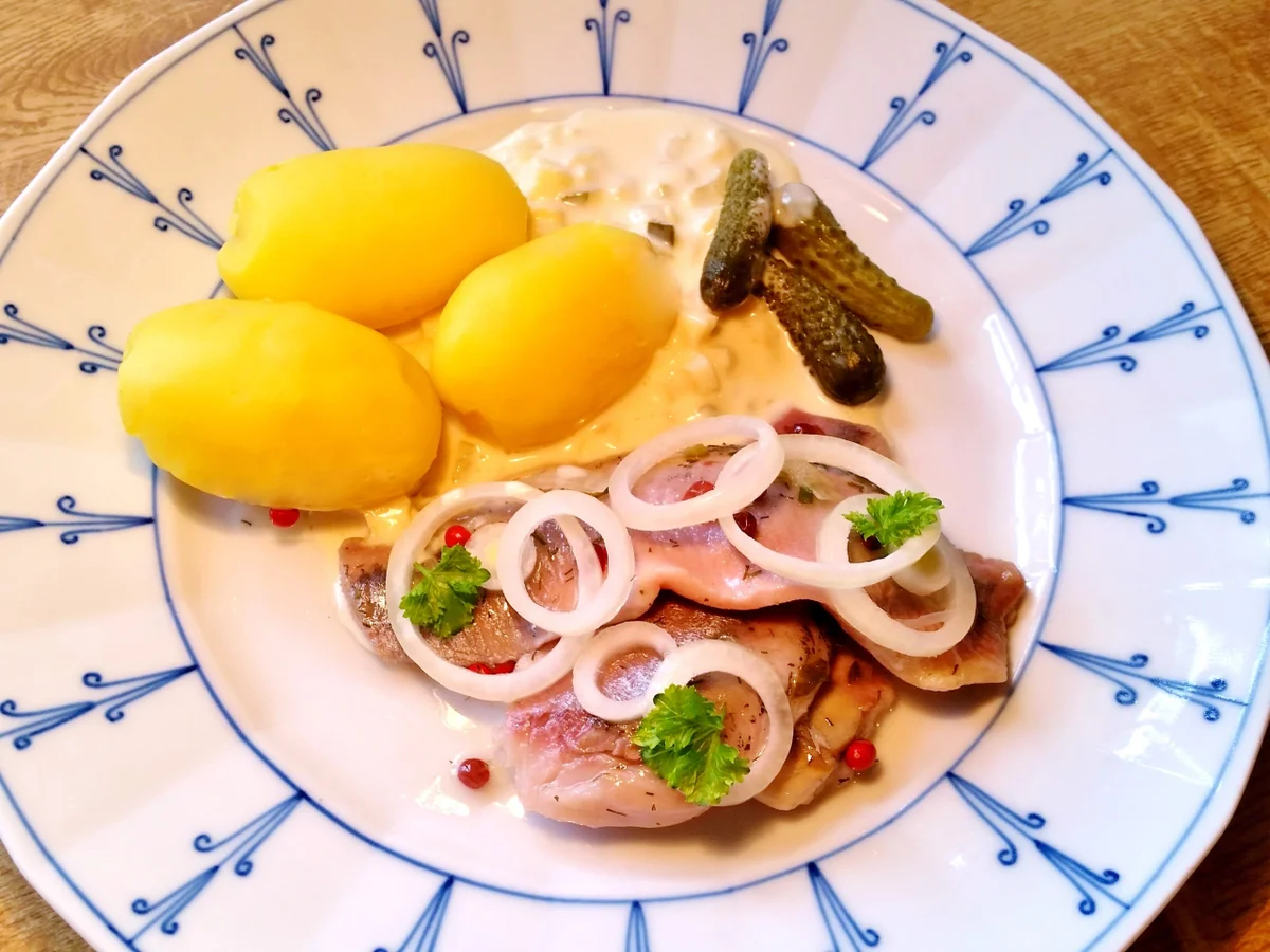 Rezept: Aschermittwochs-Heringsteller ... Bild Nr. 7644 Aschermittwochs-Heringsteller ... - Rezept - Bild Nr. 7644