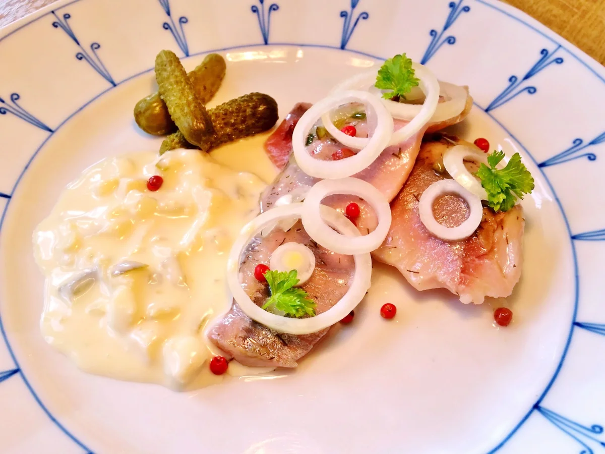 Rezept: Aschermittwochs-Heringsteller ... Bild Nr. 7645 Aschermittwochs-Heringsteller ... - Rezept - Bild Nr. 7645