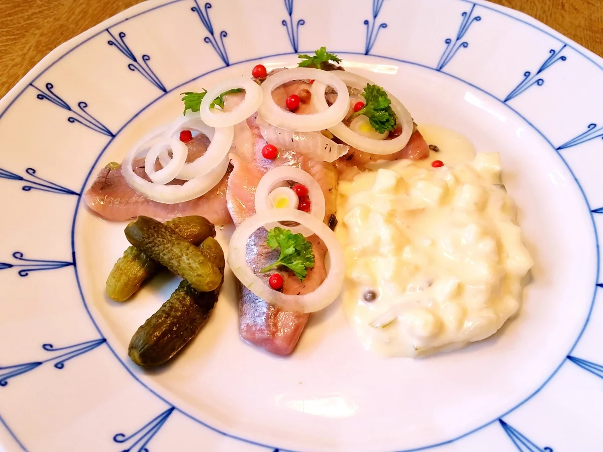 Rezept: Aschermittwochs-Heringsteller ... Bild Nr. 7648 Aschermittwochs-Heringsteller ... - Rezept - Bild Nr. 7648