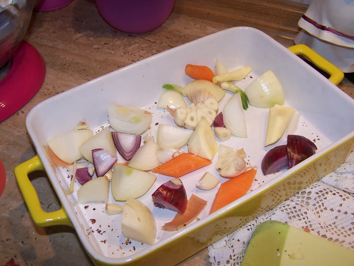 Rezept: Mais- Poularde +Gemüse-Allerlei und Sößchen Bild Nr. 7651 Mais- Poularde +Gemüse-Allerlei und Sößchen - Rezept - Bild Nr. 7651