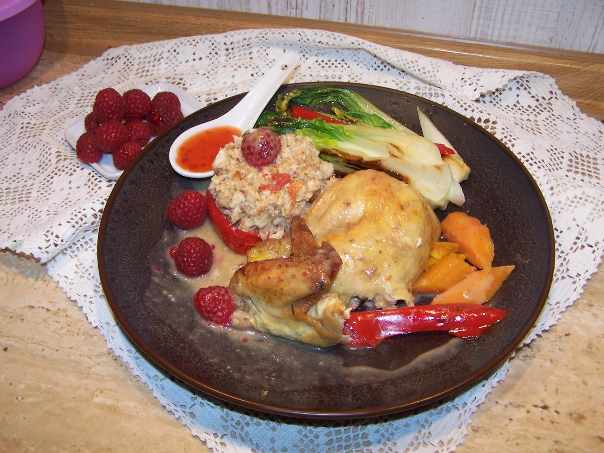 Rezept: Mais- Poularde +Gemüse-Allerlei und Sößchen Bild Nr. 7658 Mais- Poularde +Gemüse-Allerlei und Sößchen - Rezept - Bild Nr. 7658