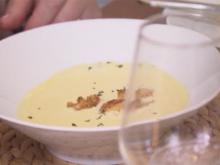 Comté Suppe mit Zitronenthymian - Rezept - Bild Nr. 7648