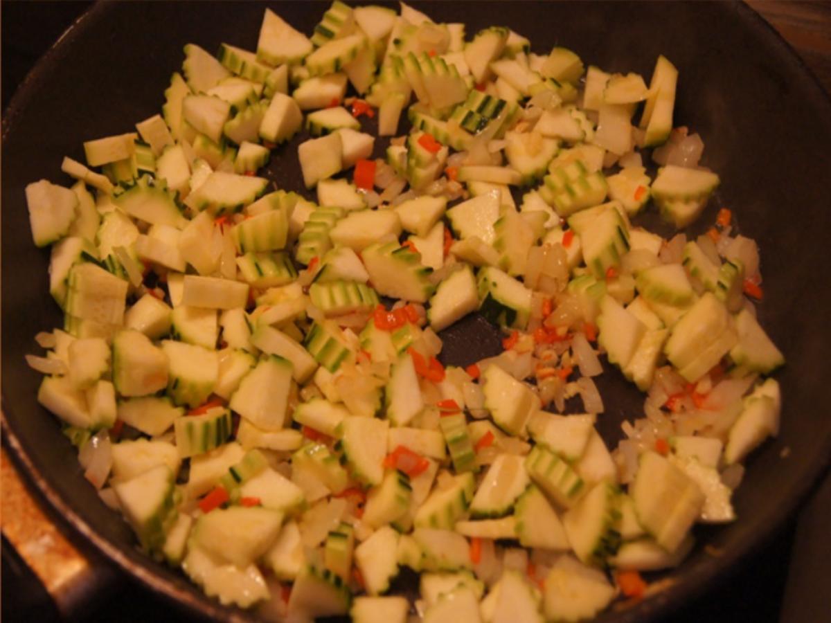 Herzhaftes Zucchini-Omelett - Rezept - Bild Nr. 9