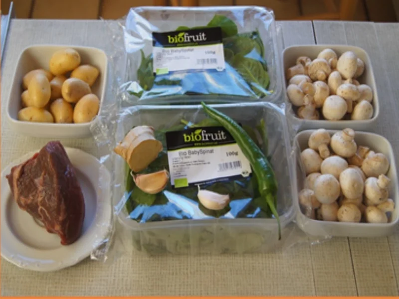 Rindfleisch-Spinat-Champignon-Wok mit Drillingen - Rezept - Bild Nr. 3