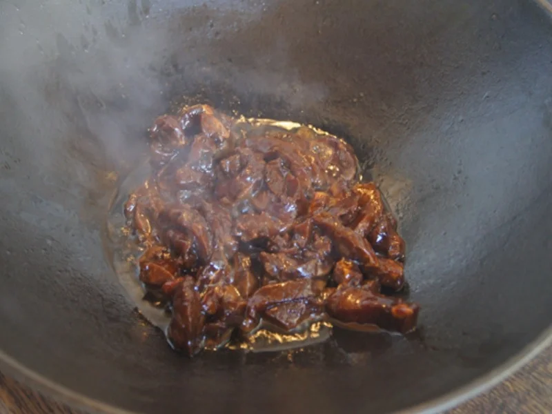 Rindfleisch-Spinat-Champignon-Wok mit Drillingen - Rezept - Bild Nr. 12