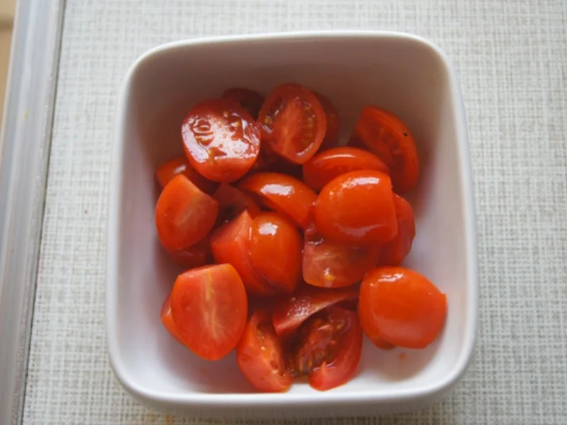 Rezept: Asiatische Hähnchenbrustfiletsuppe Bild Nr. 6 Asiatische Hähnchenbrustfiletsuppe - Rezept - Bild Nr. 6