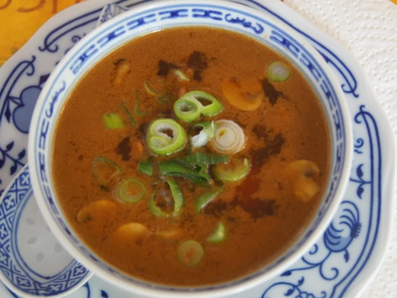 Rezept: Asiatische Hähnchenbrustfiletsuppe Bild Nr. 12 Asiatische Hähnchenbrustfiletsuppe - Rezept - Bild Nr. 12