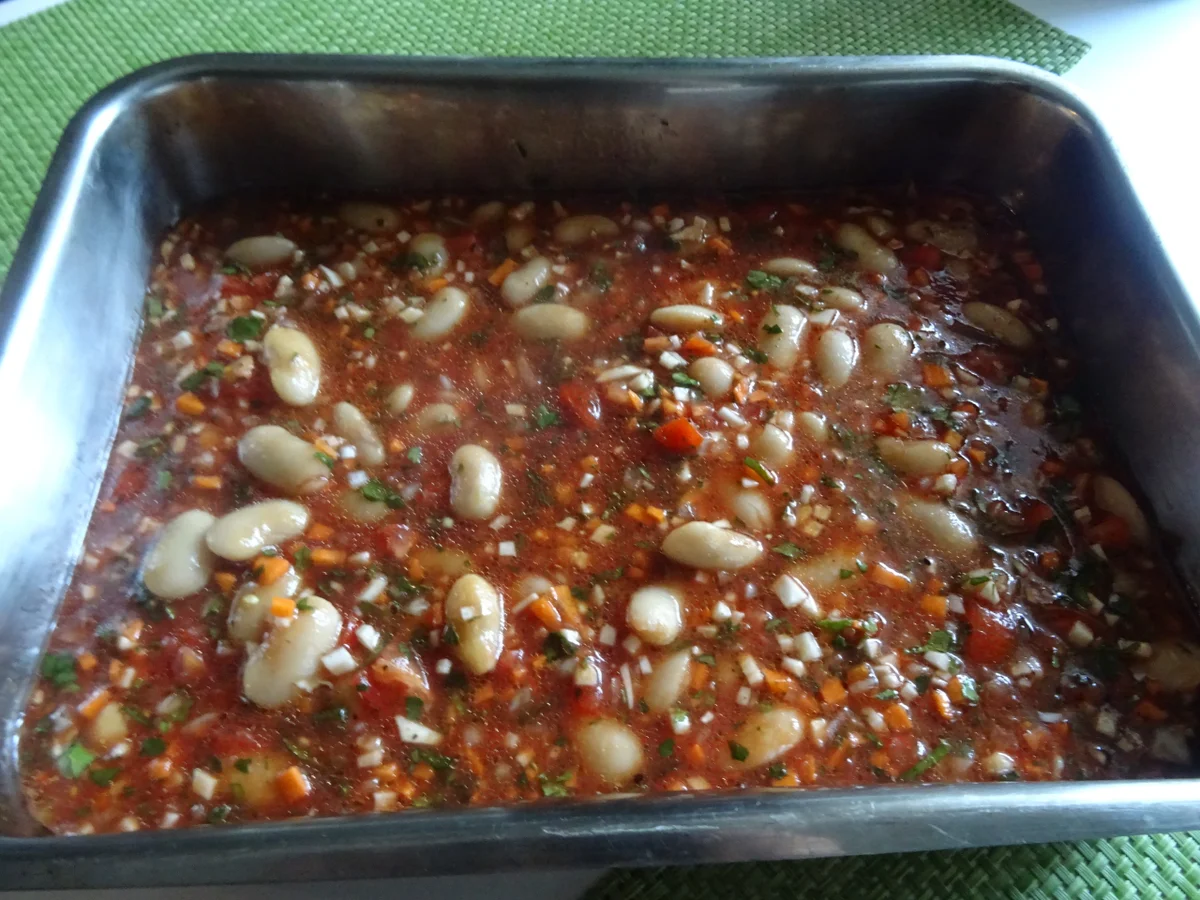 Bohnen in Tomatensoße griechischer Art - Rezept - Bild Nr. 3