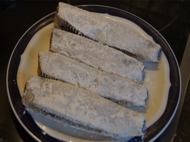 Rezept: Gebratene Heringe mit Drillingen Bild Nr. 6 Gebratene Heringe mit Drillingen - Rezept - Bild Nr. 6