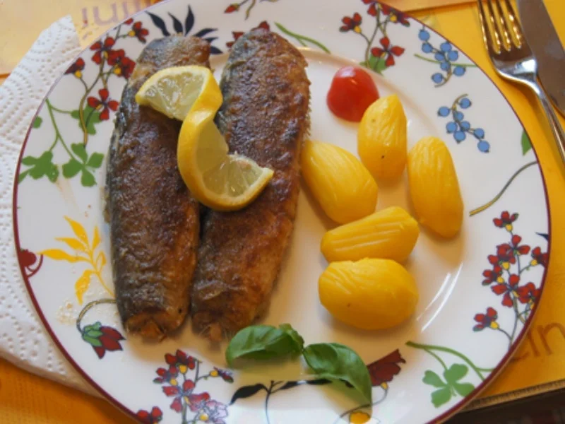 Rezept: Gebratene Heringe mit Drillingen Bild Nr. 12 Gebratene Heringe mit Drillingen - Rezept - Bild Nr. 12
