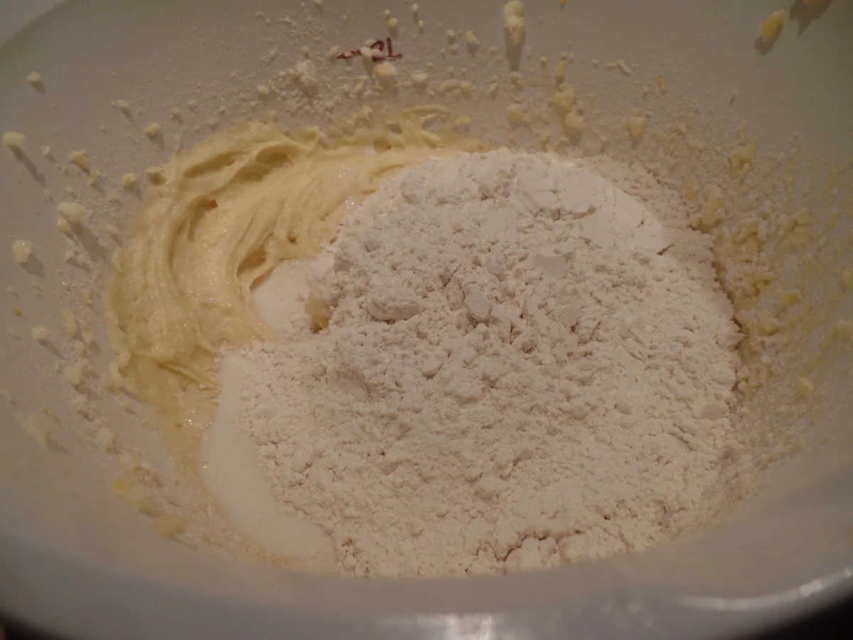 Zitronen-Ingwer--Gugelhupf - Rezept - Bild Nr. 7663