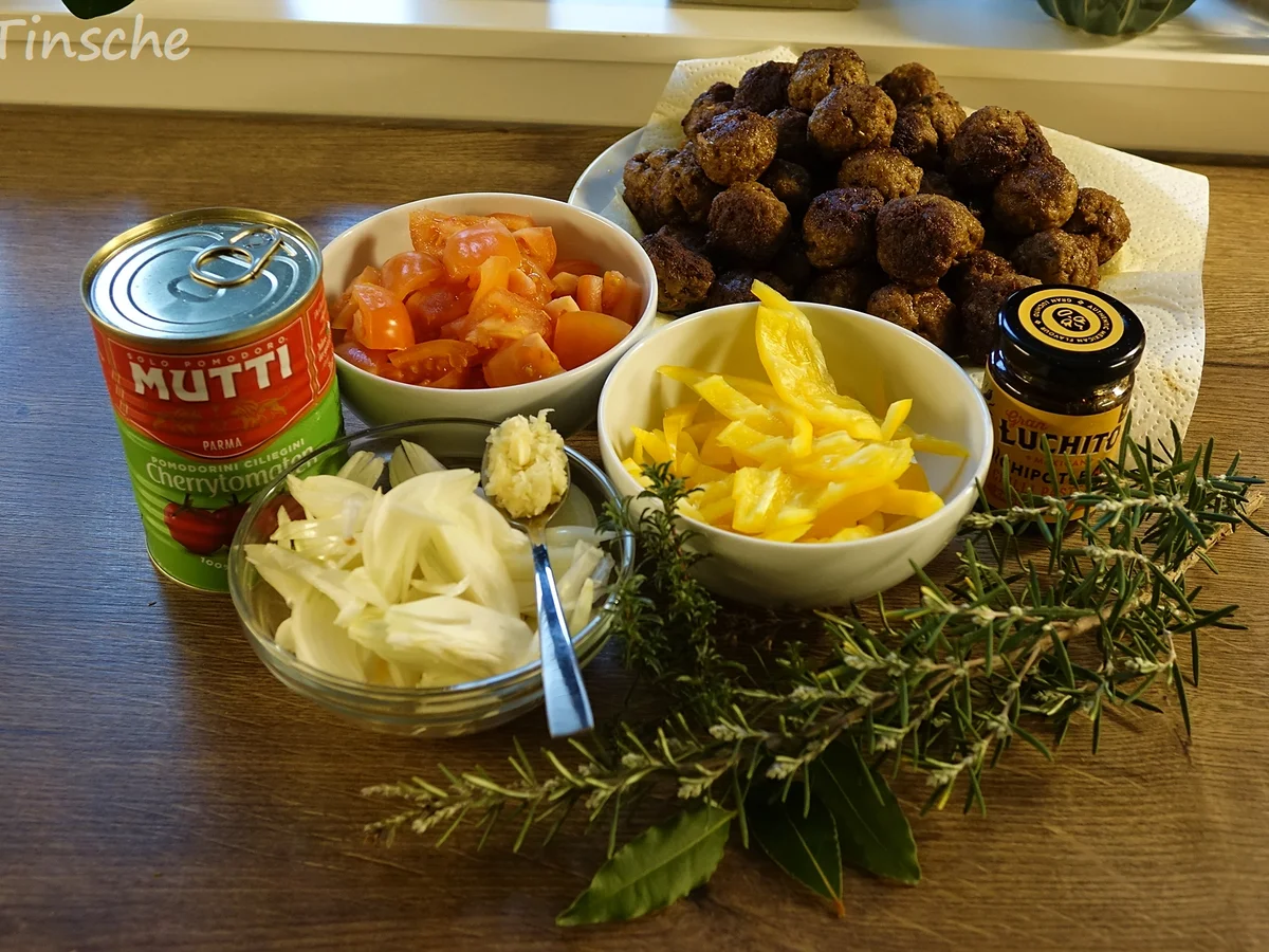 Rezept: Polpette alla Tina Bild Nr. 7669 Polpette alla Tina - Rezept - Bild Nr. 7669