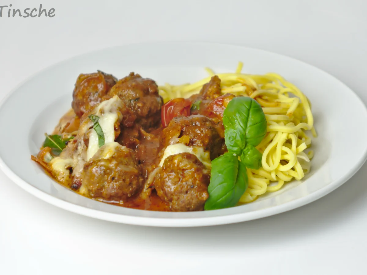 Rezept: Polpette alla Tina Bild Nr. 7679 Polpette alla Tina - Rezept - Bild Nr. 7679