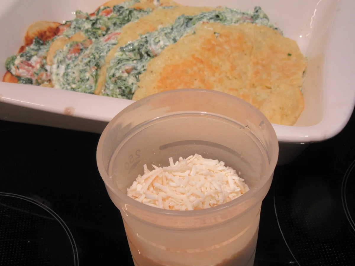 Rezept: Pfannkuchen: Crespelle di Formaggio al Forno Bild Nr. 7693 Pfannkuchen: Crespelle di Formaggio al Forno - Rezept - Bild Nr. 7693