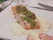 Schottischer Lachs mit einer Korianderkruste auf schneeweißem Risotto - Rezept - Bild Nr. 2