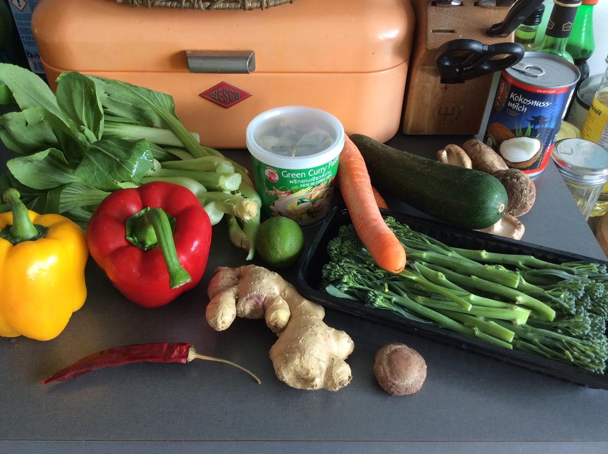 Grünes Gemüse Thai Curry - yummy , saulecker, endgeil - Rezept - Bild Nr. 7689