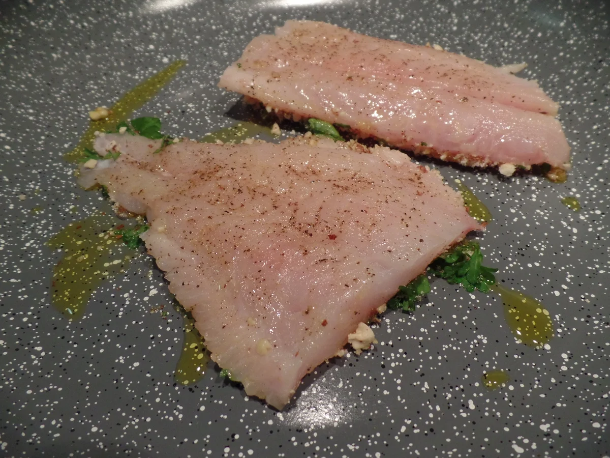 Rotbarschfilet auf Kartoffel-Lauch-Gemüse - Rezept - Bild Nr. 7698