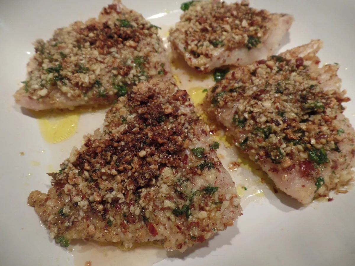 Rotbarschfilet auf Kartoffel-Lauch-Gemüse - Rezept - Bild Nr. 7700