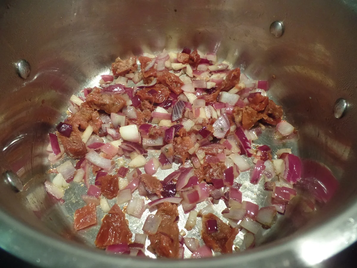 Tortellini in Schinkenschmand-Sauce - Rezept - Bild Nr. 7690