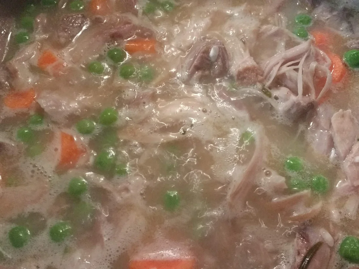 Rezept: Geflügelfrikassee aus Geflügelsuppe - Fond Bild Nr. 7695 Geflügelfrikassee aus Geflügelsuppe - Fond - Rezept - Bild Nr. 7695