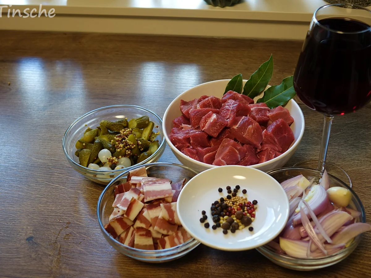 Rindergulasch - Rouladen-Style - Rezept - Bild Nr. 7698