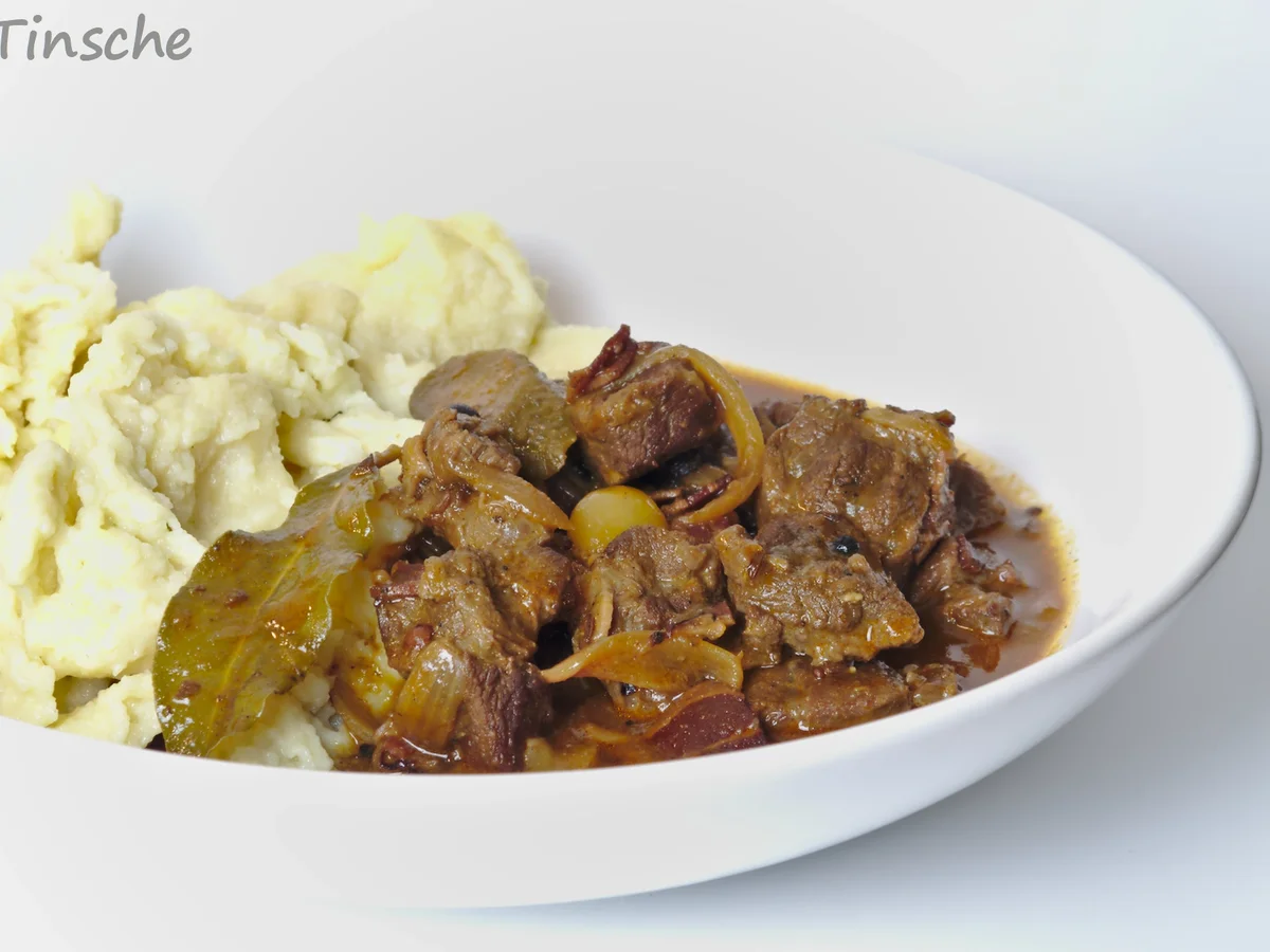 Rindergulasch - Rouladen-Style - Rezept - Bild Nr. 7696