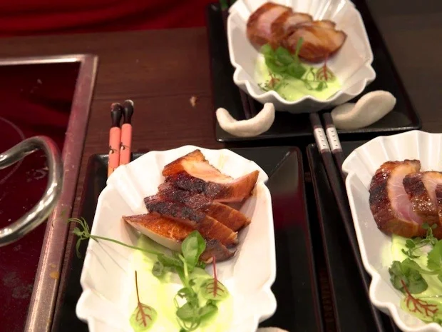 Rezept: Geflammtes Cobia-Sashimi mit Salat und Soja Glaze Bild Nr. 7696 Geflammtes Cobia-Sashimi mit Salat und Soja Glaze - Rezept - Bild Nr. 7696