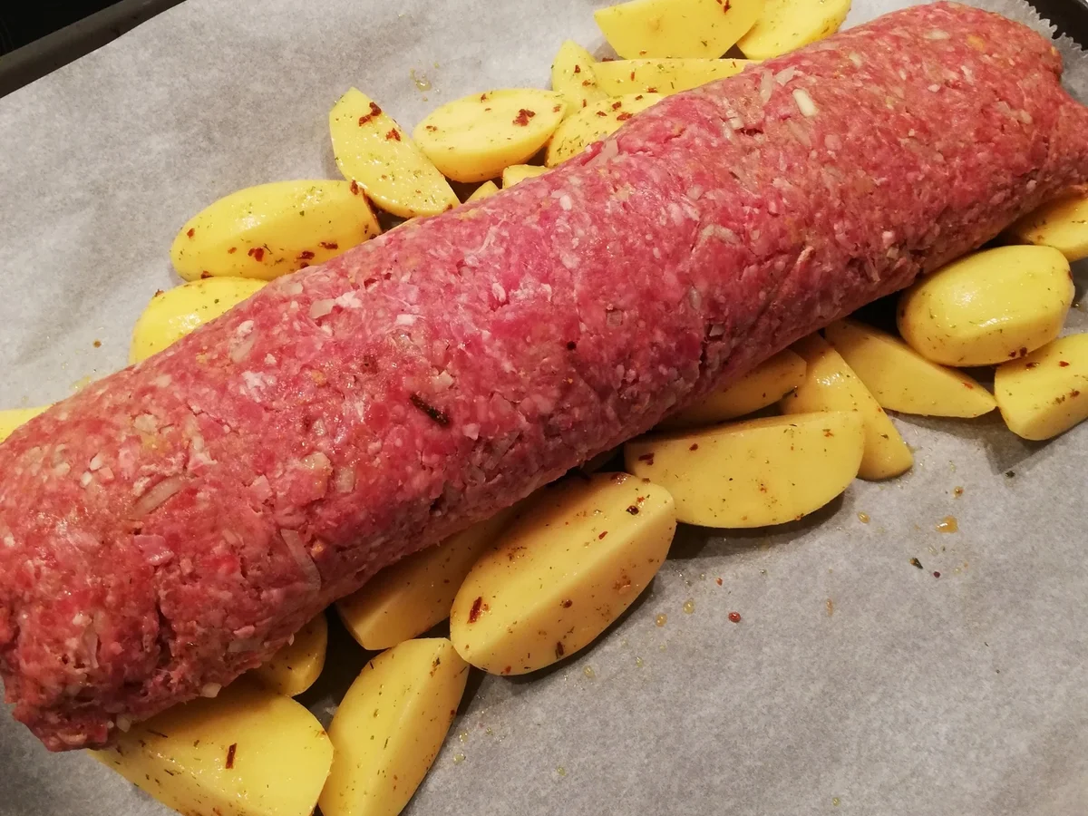 Rezept: Hackfleischroulade Bild Nr. 7714 Hackfleischroulade - Rezept - Bild Nr. 7714